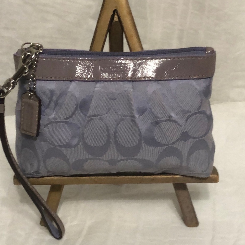 Coach Lavender Signature B Pleated Wristlet